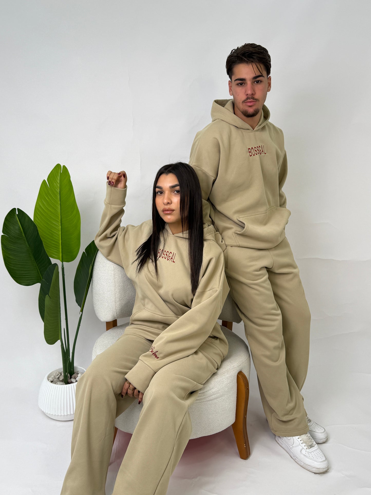 Beige unisex joggers set