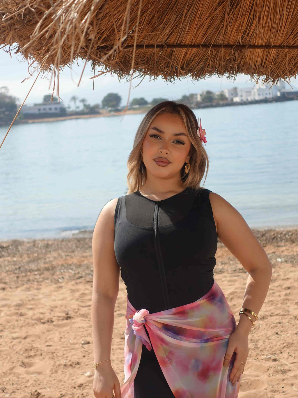 Burkini noir sans manches + pareo rose