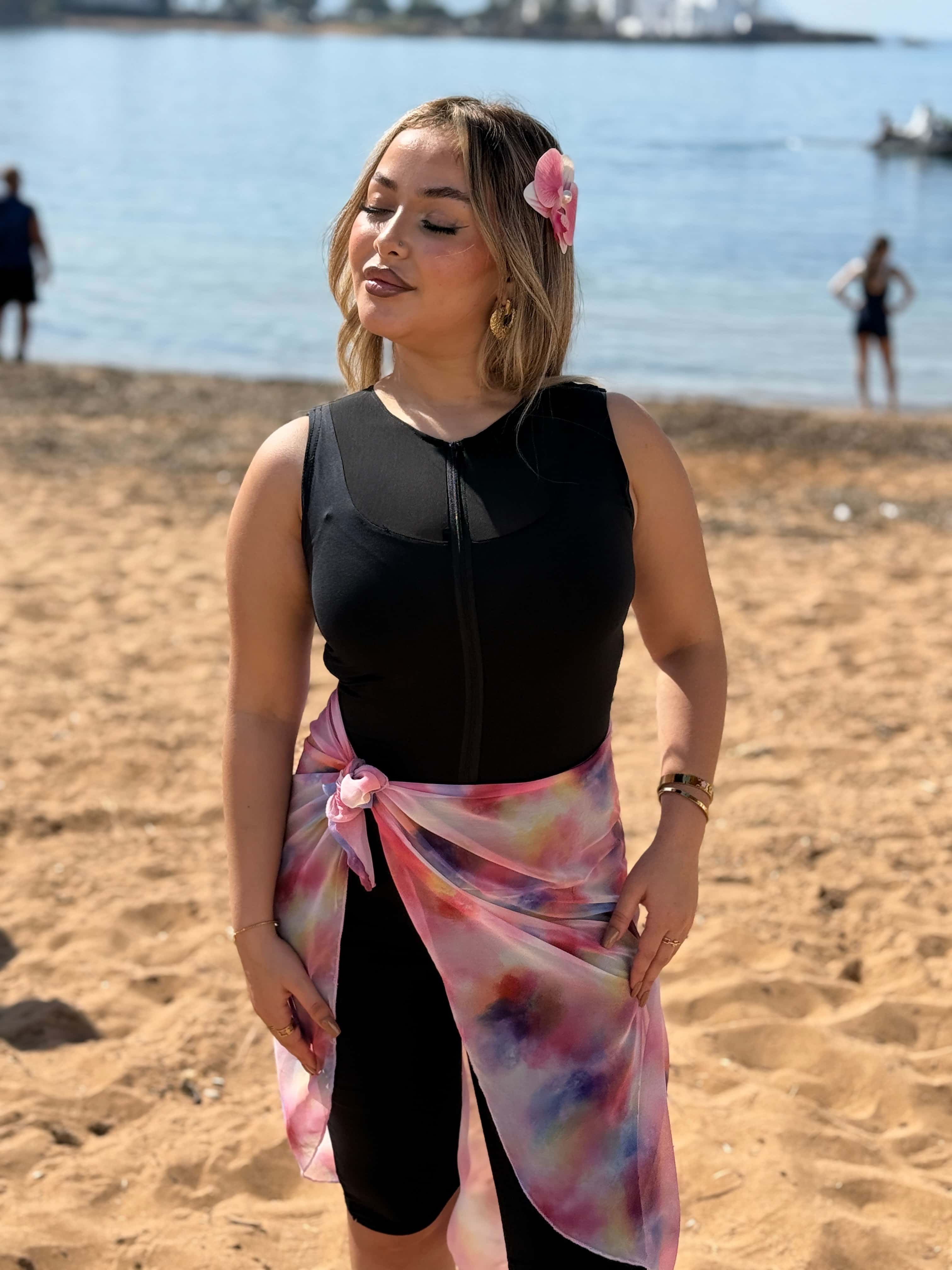 Burkini noir sans manches + pareo rose