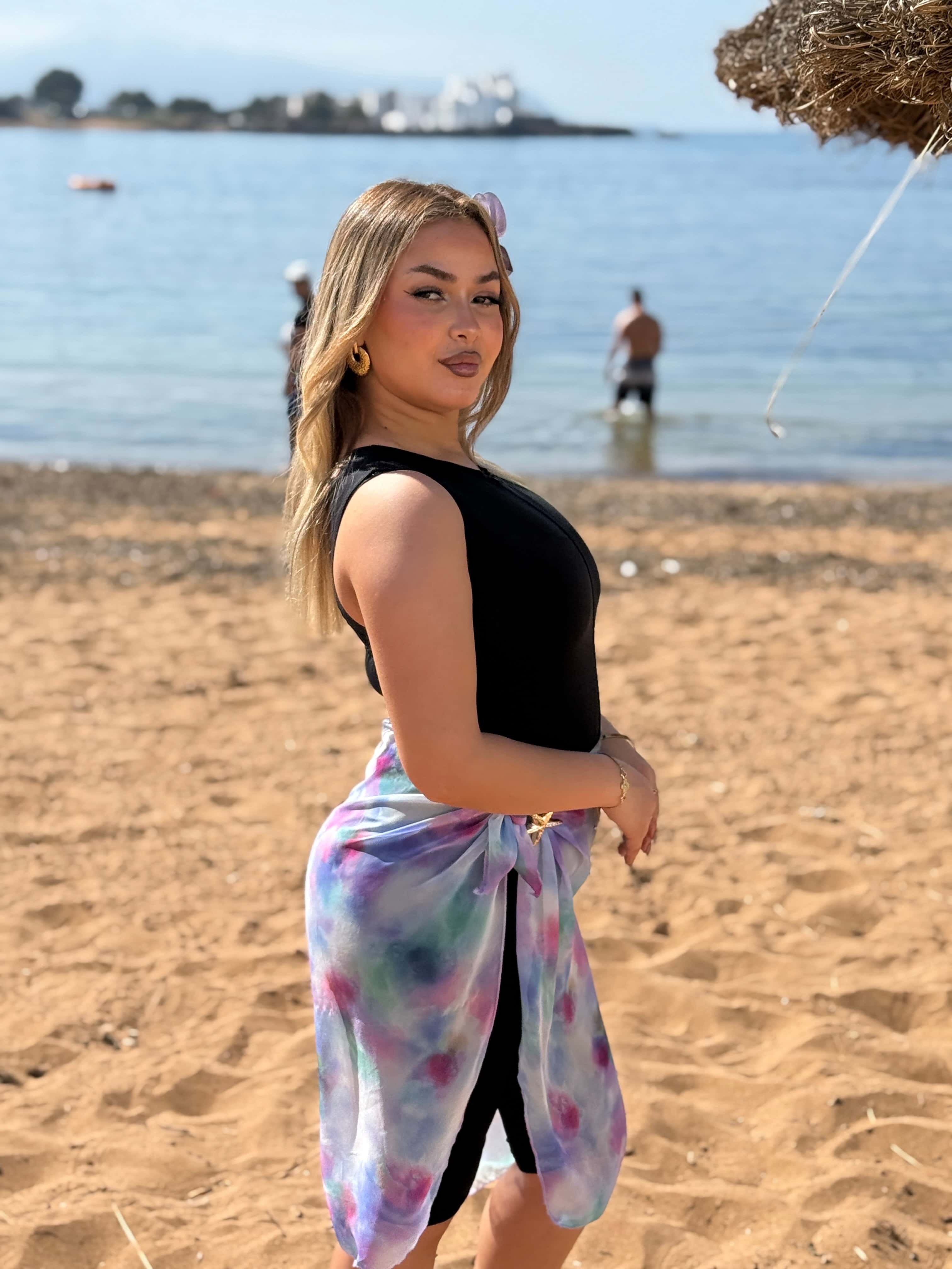 Burkini noir sans manches + pareo bleu